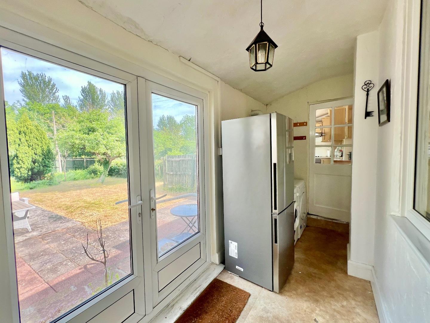 Ewenny Cross, Ewenny, Vale of Glamorgan, CF35 5AB